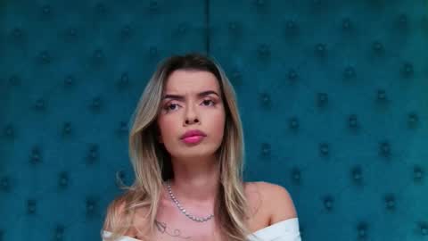 Lolly. online show from December 1, 7:19 pm