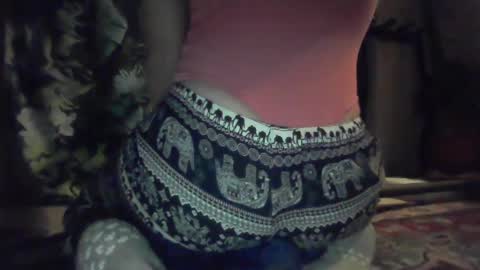 Snapshot of lolwhy21521 chatting on September 17, 4:14 am Lolwhy21 online show from September 17, 4:14 am