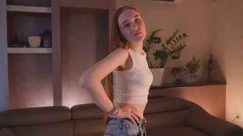 Mary online show from June 11, 1:53 pm