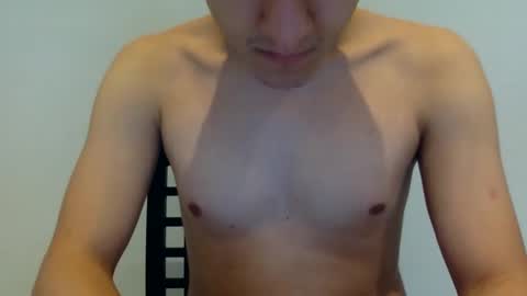 Snapshot of londonboy405 chatting on February 13, 10:55 am londonboy405 online show from February 13, 10:55 am