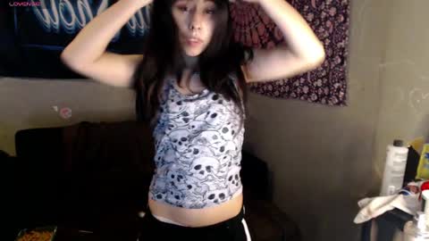 londonray online show from April 9, 12:54 am