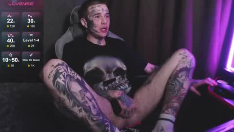 Snapshot of lone1ycrystal chatting on January 8, 2:35 pm Chris online show from January 8, 2:35 pm