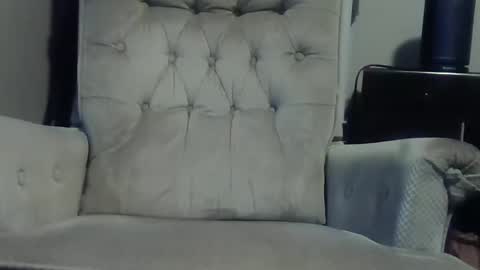 Snapshot of lonelydick2222 chatting on December 15, 1:11 pm lonelydick2222 online show from December 15, 1:11 pm