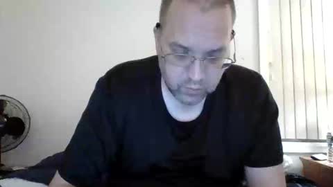Lonely Man online show from June 5, 7:58 am