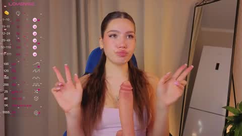 Shy EvaStreams are everyday 9 AM - 3 PM GMT 3  online show from September 24, 7:44 am