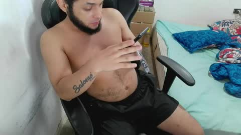 Marvin Santiago online show from May 17, 9:44 pm