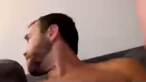longcock1463574 online show from July 31, 4:23 am