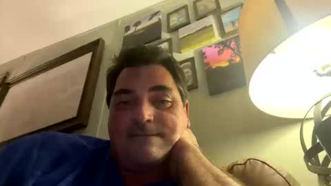 Snapshot of longjohn121100 chatting on October 11, 5:17 am longjohn121100 online show from October 11, 5:17 am