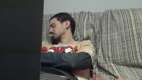 Snapshot of longnight5 chatting on February 6, 10:32 pm Alejandro Rulitos Twitter longnight55 Intagram 5longnight5 online show from February 6, 10:32 pm