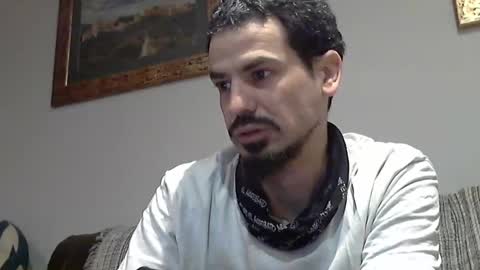 Snapshot of longnight5 chatting on February 19, 3:06 am Alejandro Rulitos Twitter longnight55 Intagram 5longnight5 online show from February 19, 3:06 am