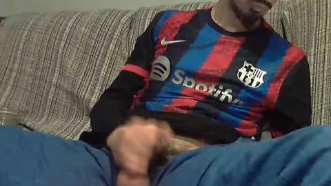 Snapshot of longnight5 chatting on February 17, 12:29 am Alejandro Rulitos Twitter longnight55 Intagram 5longnight5 online show from February 17, 12:29 am