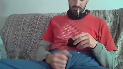 Snapshot of longnight5 chatting on March 6, 3:41 pm Alejandro Rulitos Twitter longnight55 Intagram 5longnight5 online show from March 6, 3:41 pm