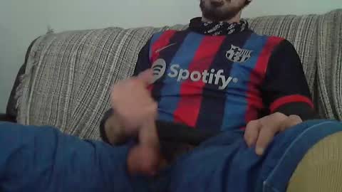 Snapshot of longnight5 chatting on March 18, 4:21 pm Alejandro Rulitos Twitter longnight55 Intagram 5longnight5 online show from March 18, 4:21 pm