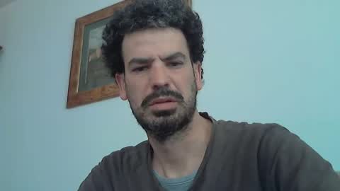 Snapshot of longnight5 chatting on April 3, 10:57 am Alejandro Rulitos Twitter longnight55 Intagram 5longnight5 online show from April 3, 10:57 am