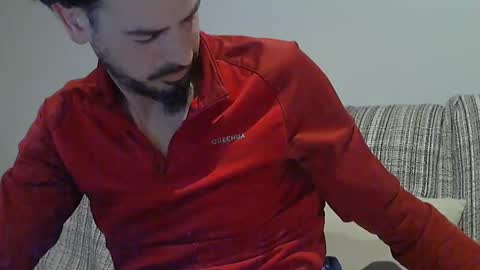 Snapshot of longnight5 chatting on April 7, 10:31 pm Alejandro Rulitos Twitter longnight55 Intagram 5longnight5 online show from April 7, 10:31 pm