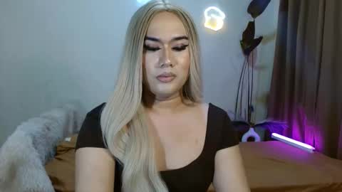 Snapshot of longoria_crawford chatting on September 19, 5:35 pm My Lover Dadddy roberto online show from September 19, 5:35 pm