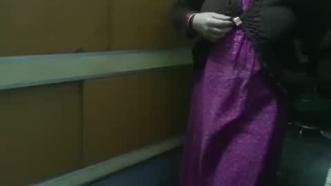 Shy Housewife online show from December 14, 5:29 pm