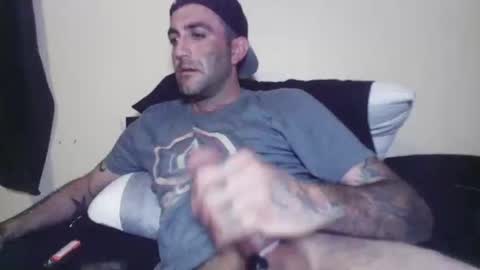 Snapshot of lonmylevel9669 chatting on December 10, 10:26 pm lonmylevel9669 online show from December 10, 10:26 pm