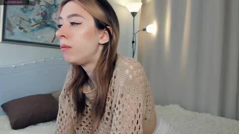 Snapshot of look_my_passion chatting on February 27, 7:23 am Hanna online show from February 27, 7:23 am
