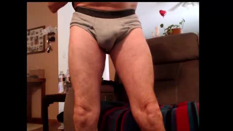 looking469 online show from September 15, 6:19 pm