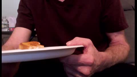 looking469 online show from February 18, 6:04 pm