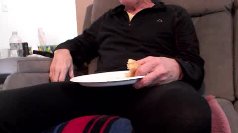 looking469 online show from March 19, 4:44 pm