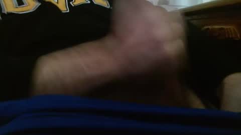 Snapshot of looking4milf21 chatting on November 8, 3:12 pm looking4milf21 online show from November 8, 3:12 pm