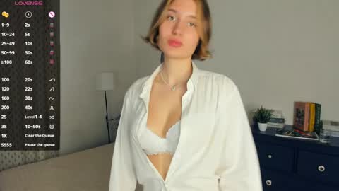 Jina online show from June 2, 8:55 pm