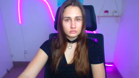 Lora online show from February 25, 6:45 am