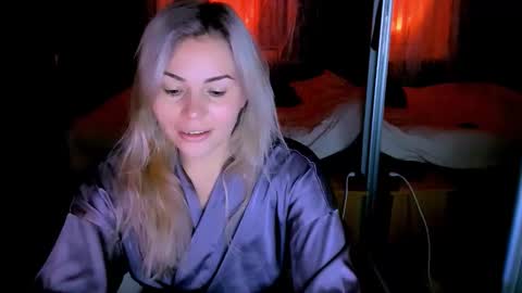 Snapshot of loraboyar chatting on September 30, 2:38 am Lora online show from September 30, 2:38 am