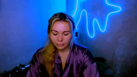 Lora online show from March 17, 2:38 am