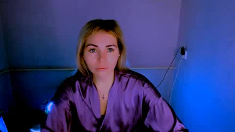 Lora online show from March 31, 2:57 am