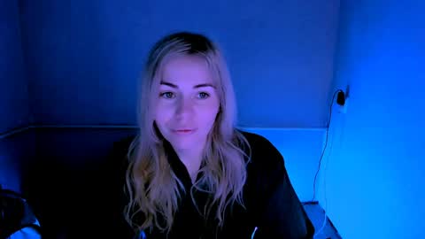 Lora online show from April 14, 2:17 am