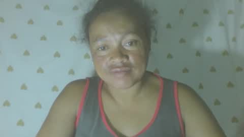 Snapshot of lorahvane chatting on January 17, 1:32 am LorahVane online show from January 17, 1:32 am