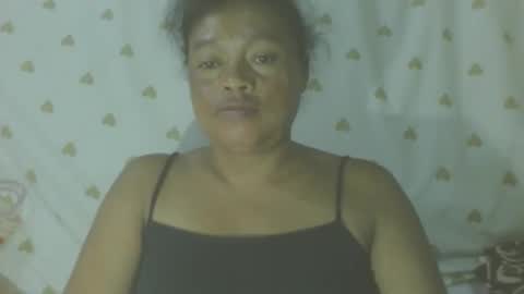 Snapshot of lorahvane chatting on February 18, 5:25 am LorahVane online show from February 18, 5:25 am