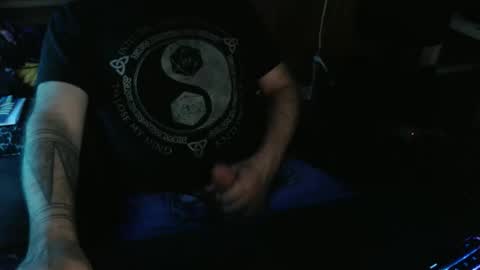 Snapshot of lord_taser chatting on October 23, 4:12 am lord_taser online show from October 23, 4:12 am