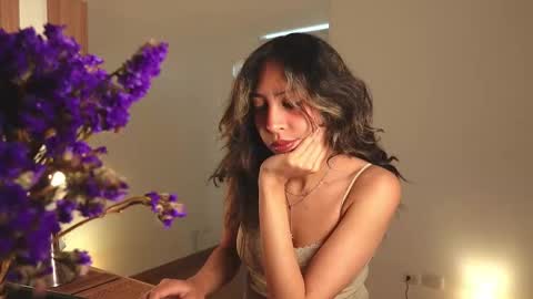 Deborah Daz online show from December 5, 2:14 pm