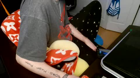 LORDXW online show from December 6, 5:31 am