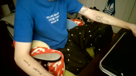 LORDXW online show from December 8, 8:47 pm