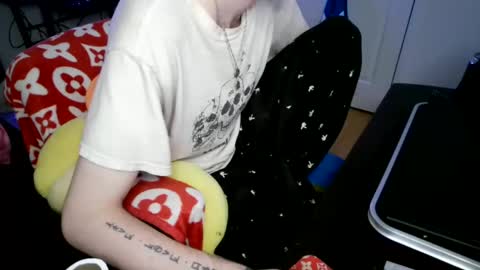 LORDXW online show from January 18, 2:25 am