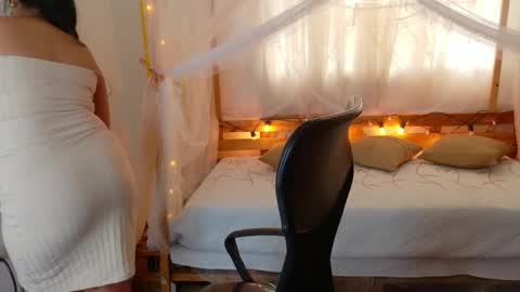 Snapshot of loreaniss chatting on March 12, 7:53 pm loreanis online show from March 12, 7:53 pm