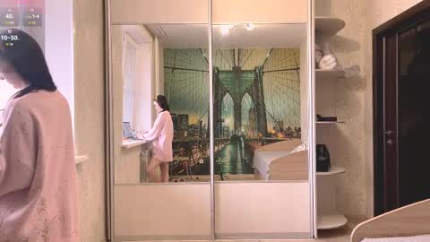 Olivia online show from November 4, 5:28 am