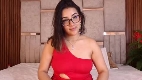  Lorein  online show from October 10, 9:14 pm