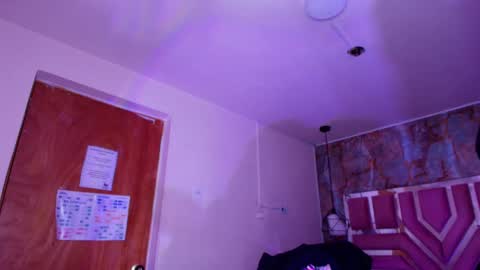 lorem_adams online show from September 17, 11:12 am