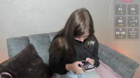 Loren   online show from July 18, 12:42 pm
