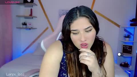 Loren online show from February 24, 9:09 pm