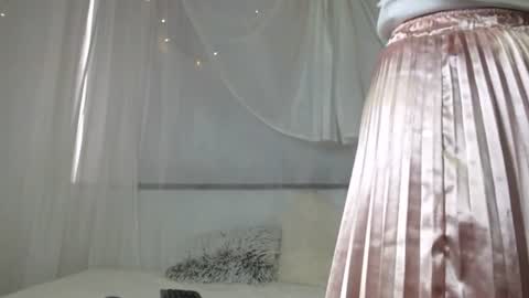 Loren online show from August 5, 2:20 pm
