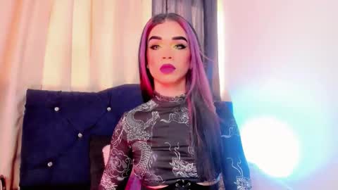 Snapshot of lorena_capelli_ chatting on May 20, 7:20 pm lesly lorena online show from May 20, 7:20 pm
