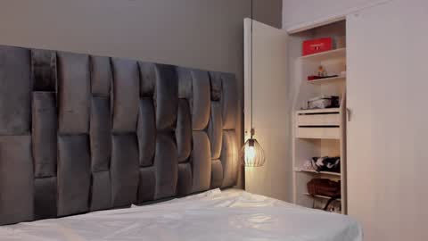 Lorena Vieira  online show from February 8, 2:47 am