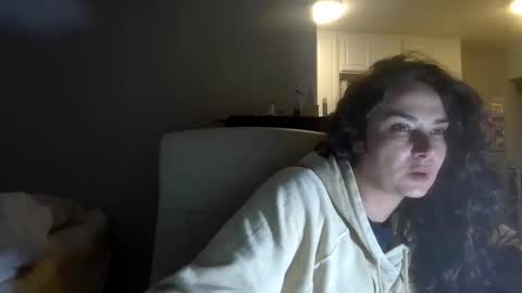 lorenlovely online show from October 10, 6:45 am